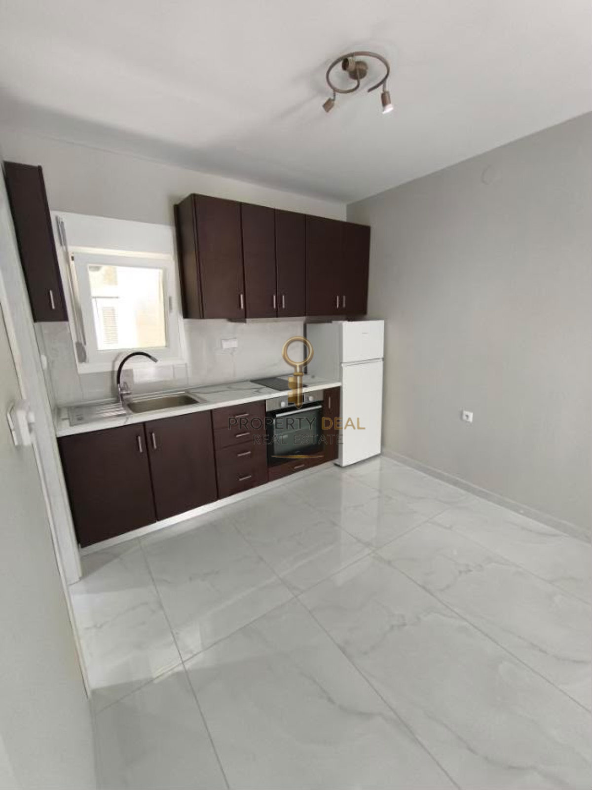 property-img